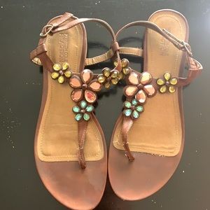 Kenneth Cole sandals 8 1/2